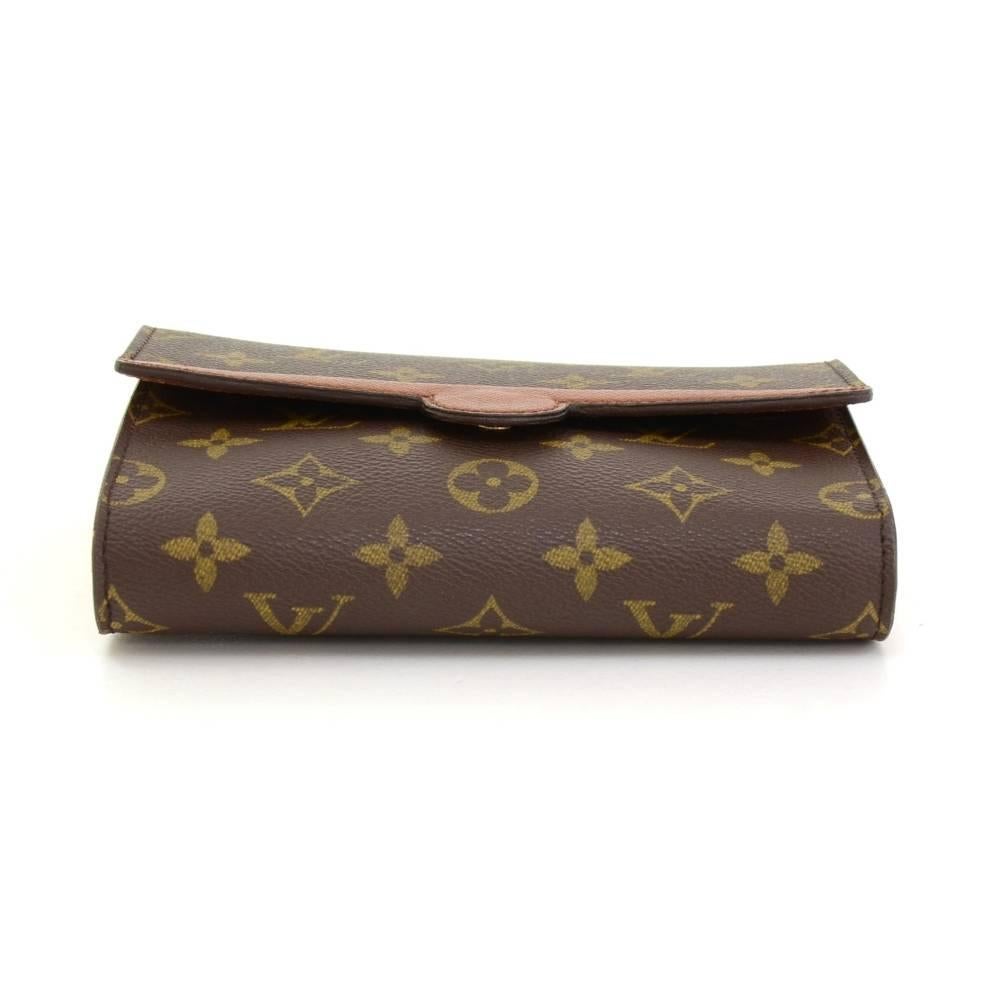 Louis Vuitton Pochette Arche Monogram Canvas Clutch Bag 1