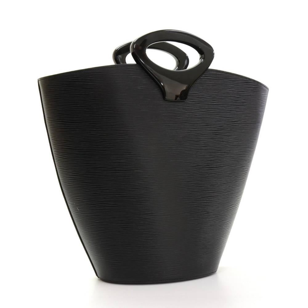 Louis Vuitton Noctambule Black Epi Leather Hand Bag In Excellent Condition In Fukuoka, Kyushu