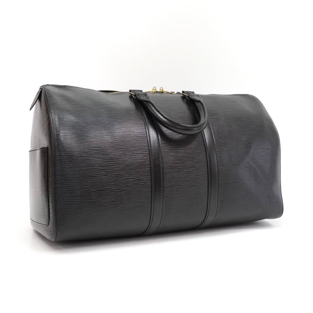 Vintage Louis Vuitton Keepall 45 Black Epi Leather Duffle Travel Bag In Good Condition In Fukuoka, Kyushu