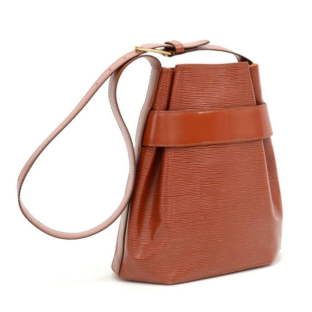 Vintage Louis Vuitton Sac Depaule PM Brown Kenyan Fawn Epi Leather Shoulder Bag In Good Condition In Fukuoka, Kyushu