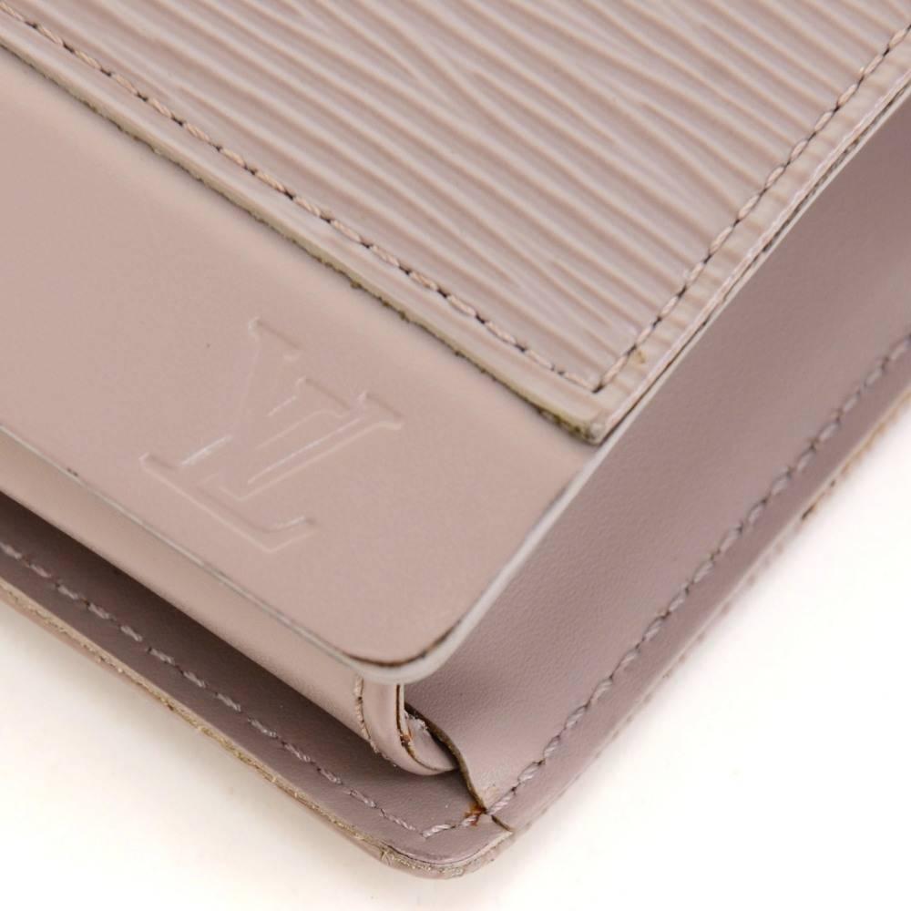 Louis Vuitton Honfleur Lilac Epi Leather Shoulder Clutch Wallet 2