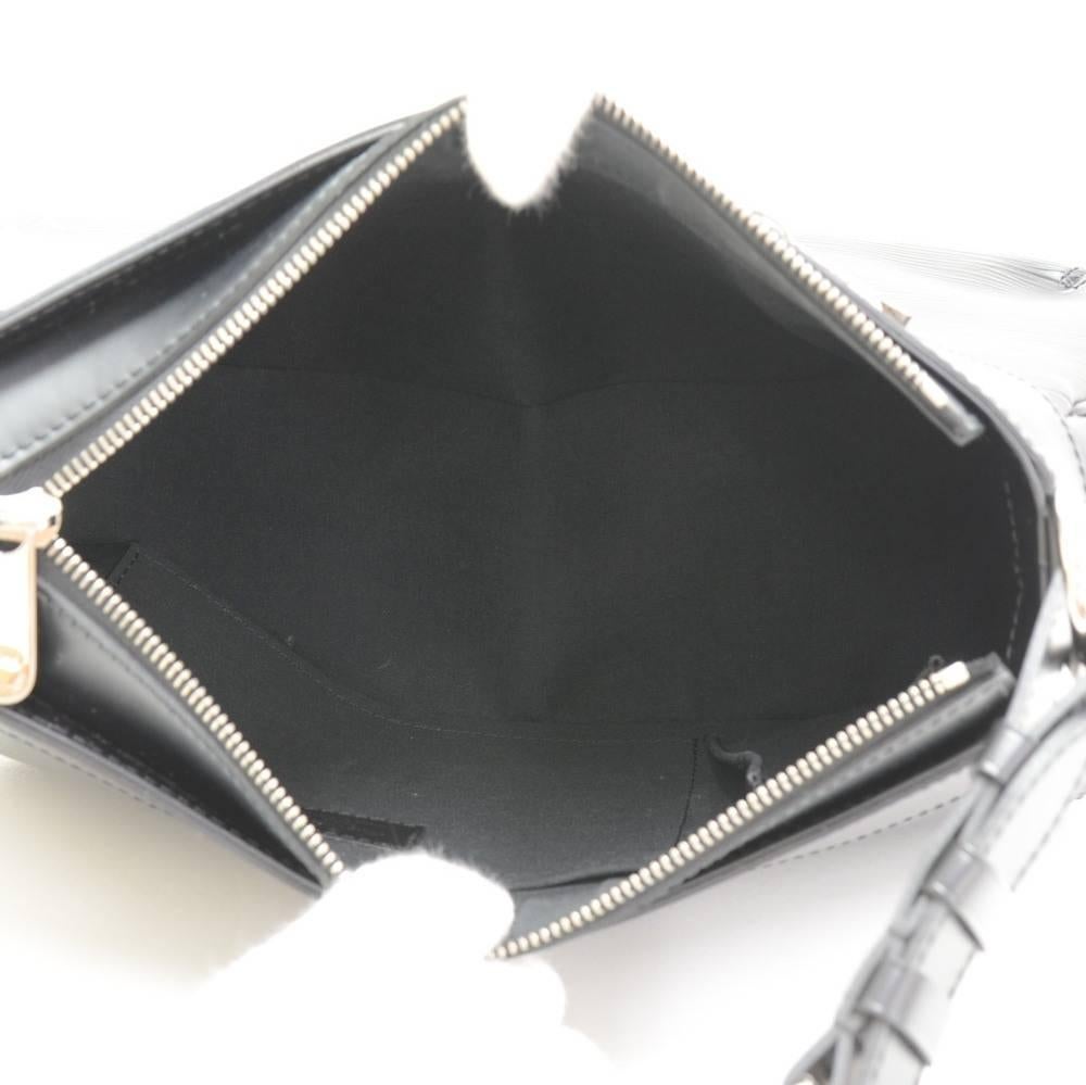 Louis Vuitton Turenne PM Black Epi Leather Shoulder Hand Bag 6
