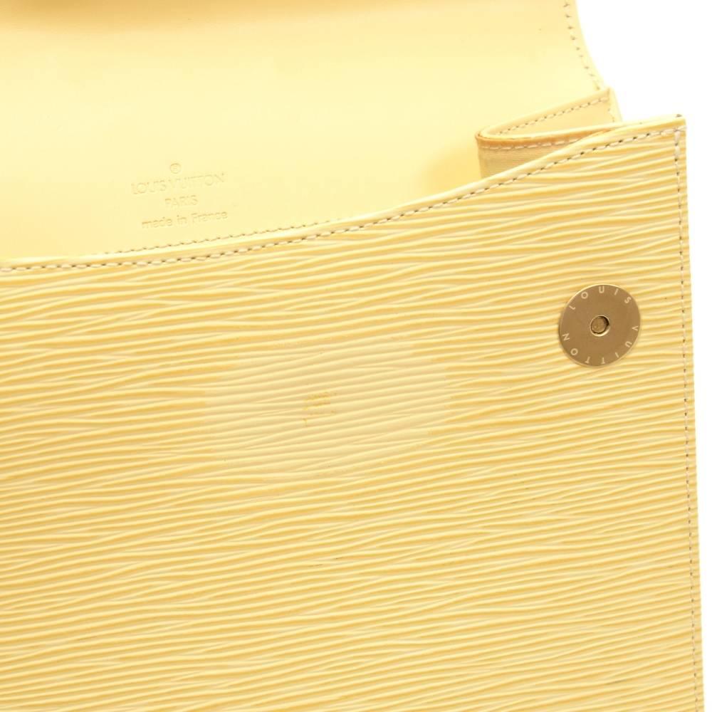 Louis Vuitton Ramatuelle Messenger Vanilla Epi Leather Messenger Shoulder Bag For Sale 3