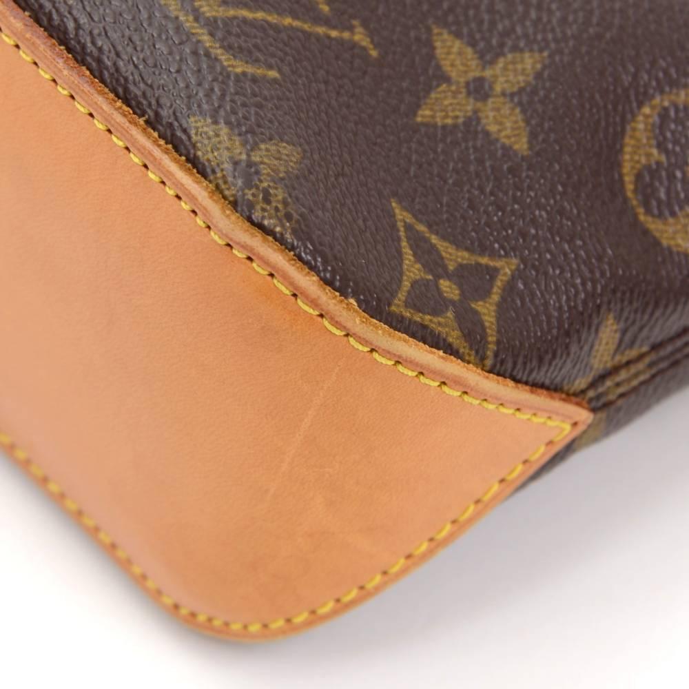 Louis Vuitton Trotteur Monogram Canvas Shoulder Pochette Bag 3