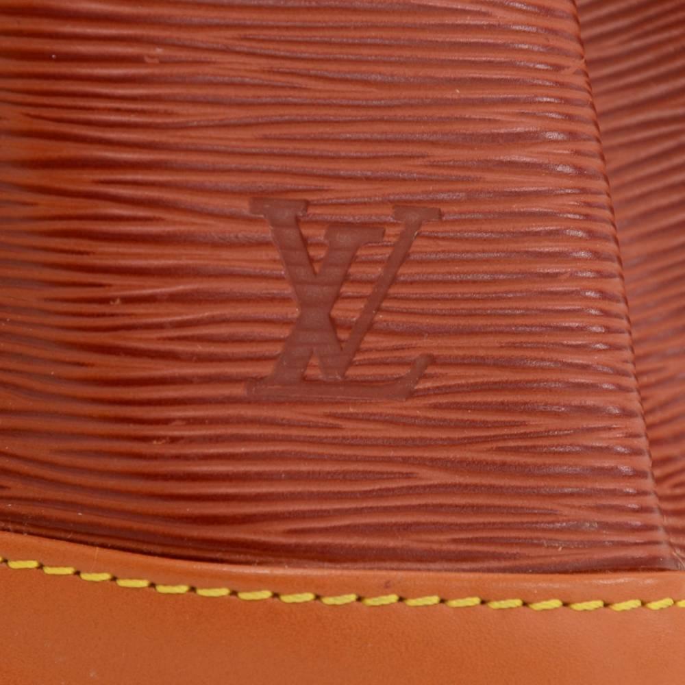 Women's Vintage Louis Vuitton Noe Large Kenyan Fawn Epi Leather Shoulder Bag