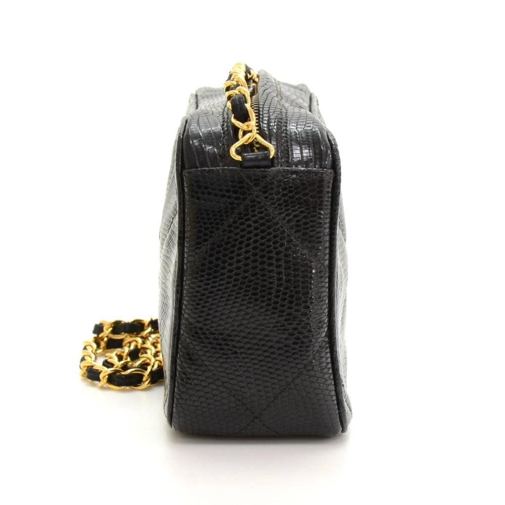 Women's Vintage Chanel 7