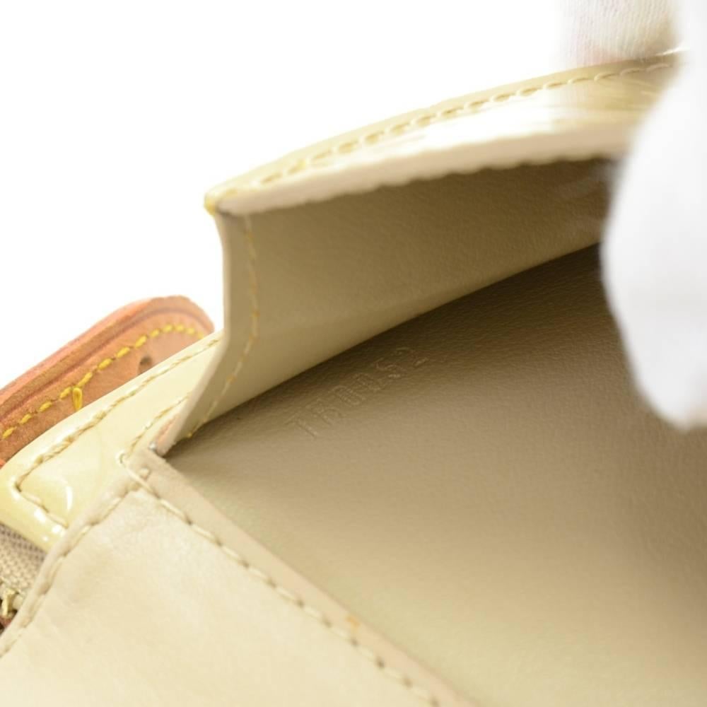 Louis Vuitton Mott Beige Vernis Leather Shoulder Bag 5