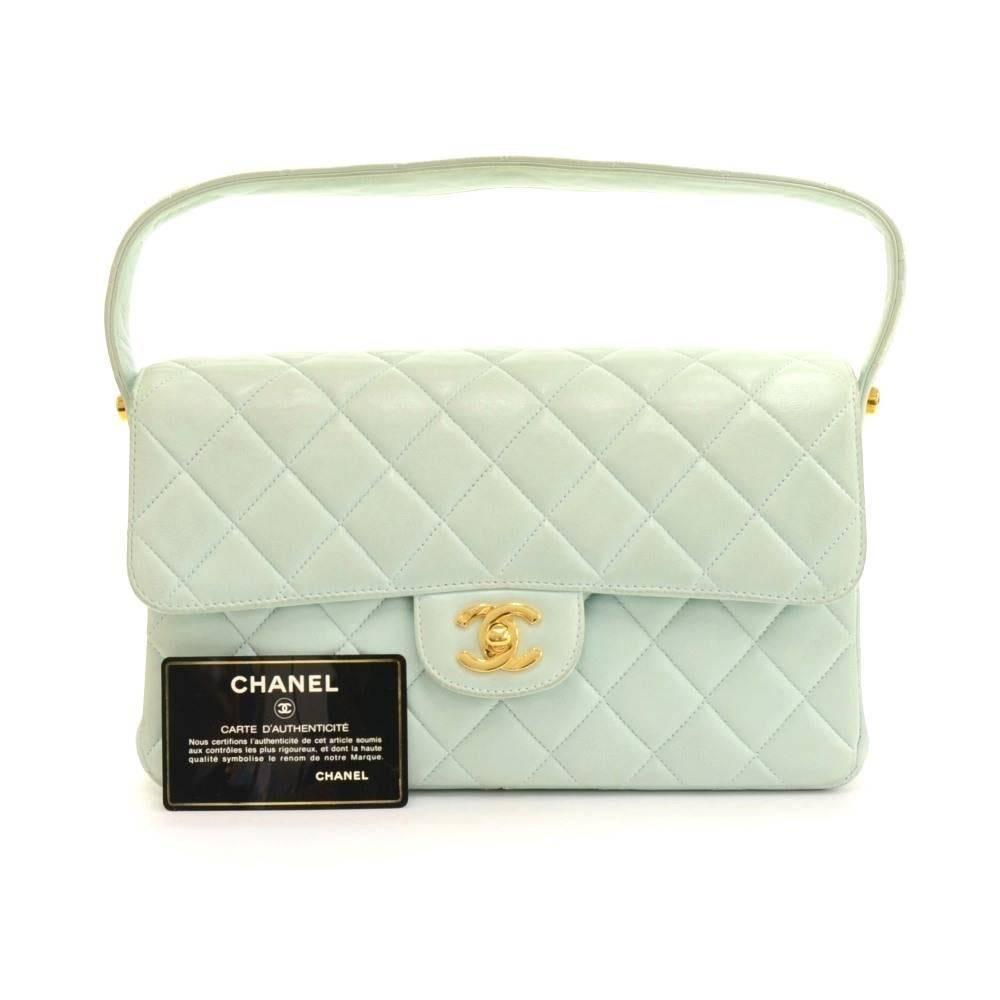 Chanel Handbag in light green quilted leather. The main compartment is secured with flap and CC logo twist lock on both side. Inside it separated into 2 compartments: one has 1 open pocket and one has 1 zipped pocket. 

Made in: France
Serial