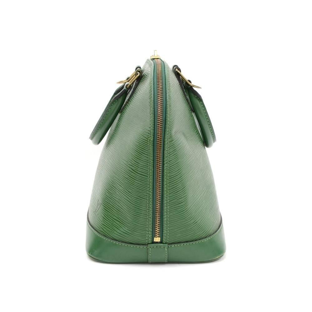 Women's Louis Vuitton Alma Green Epi Leather Hand Bag