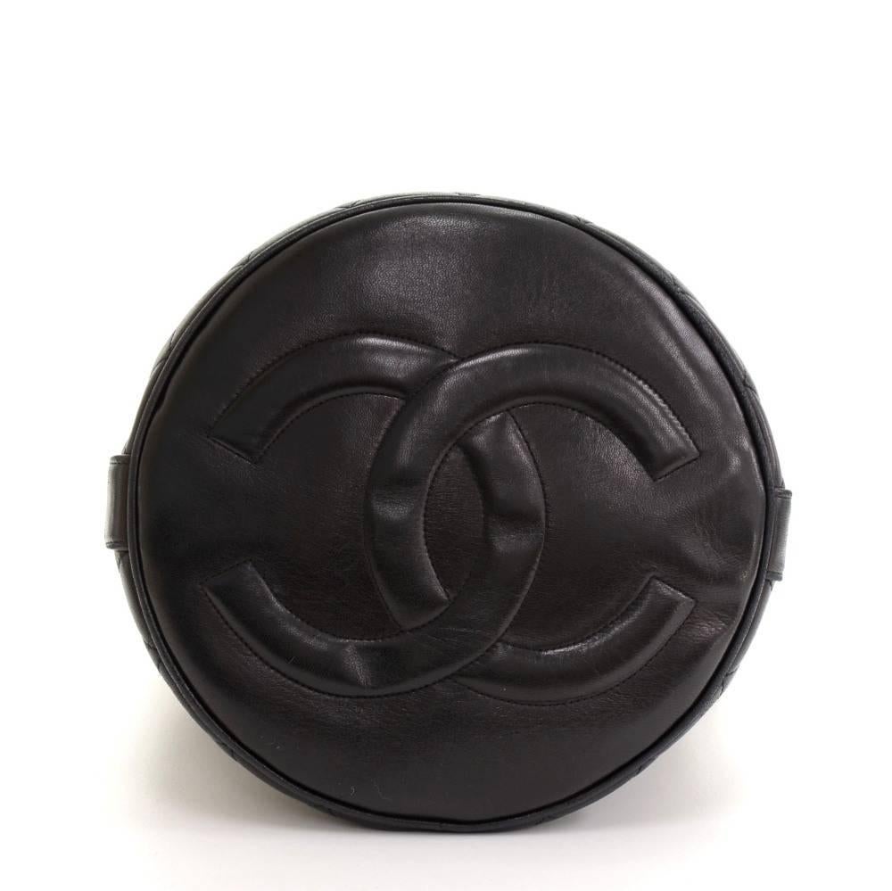 Vintage Chanel Black Lambskin Leather Shoulder Bucket Bag 2