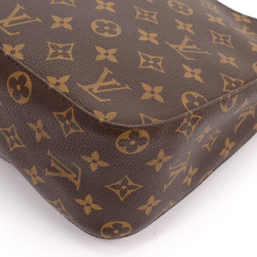 Louis Vuitton Looping MM Monogram Canvas Handbag 2