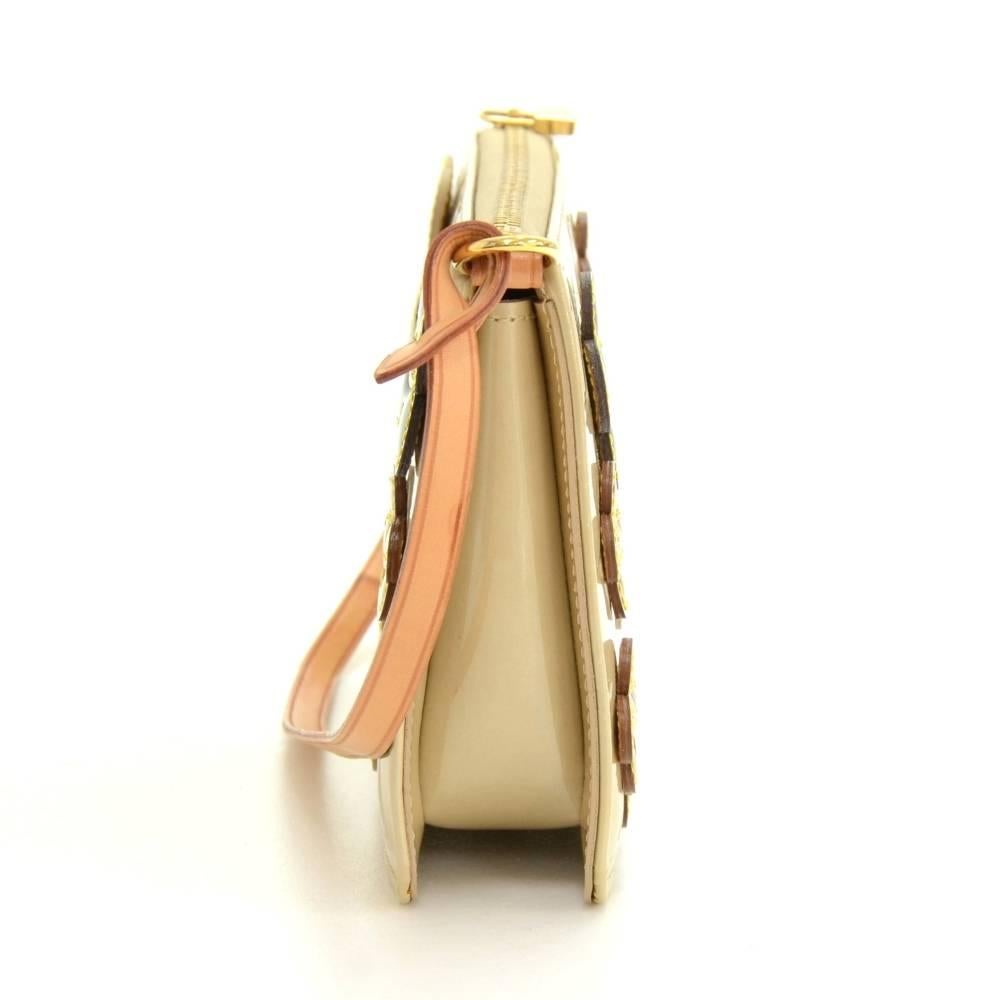 Women's Louis Vuitton Beige Vernis Leather Flower Lexington Handbag - 2001 Limited