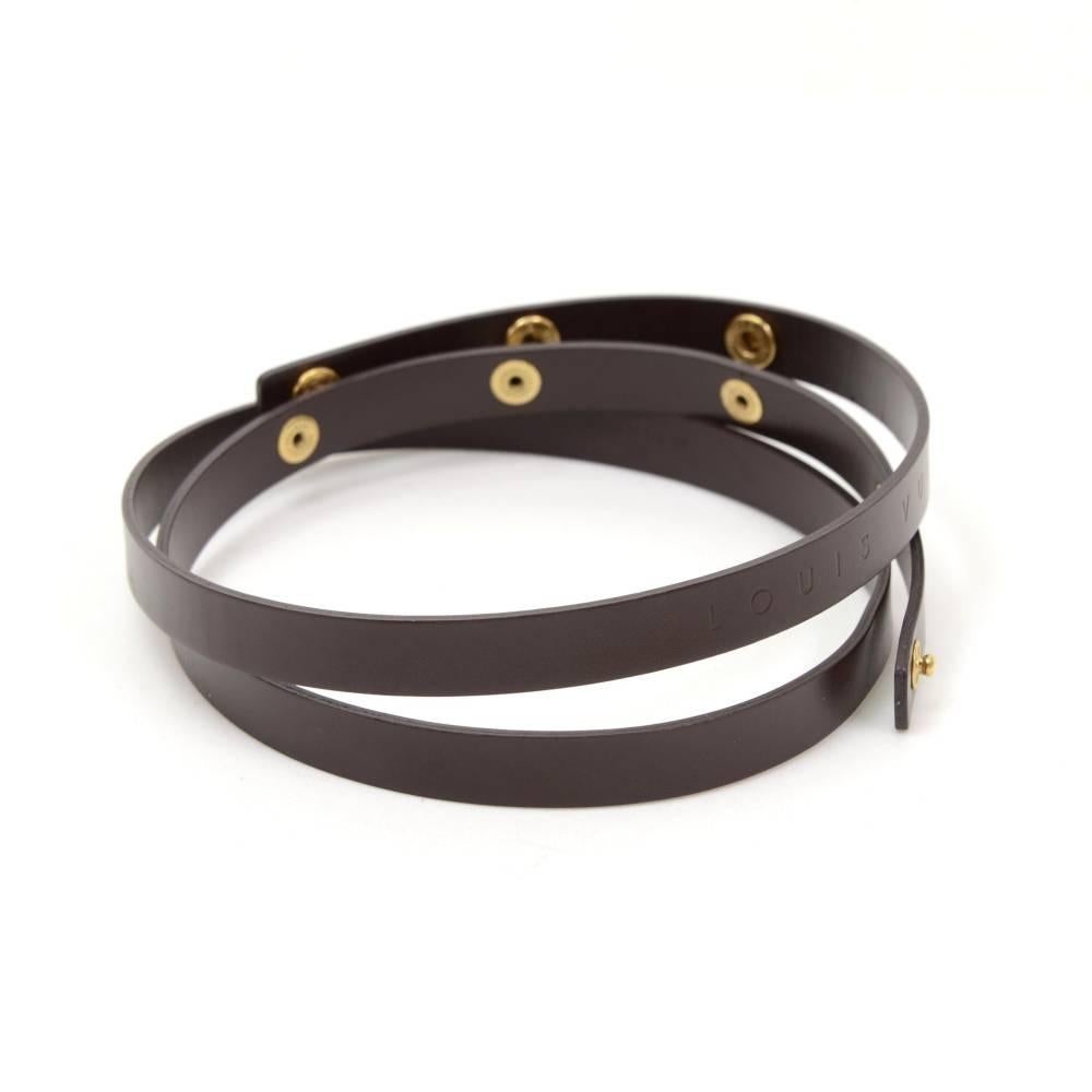 Louis Vuitton Ceinture Bouton Pression dark brown leather waist belt. It can be attached to Louis Vuitton Pochette Florentine bags or used as belt.Size: XS. Total length is app 35 inch or 89 cm 

Made in: France
Serial Number: F L 0 0 8 3
Size: