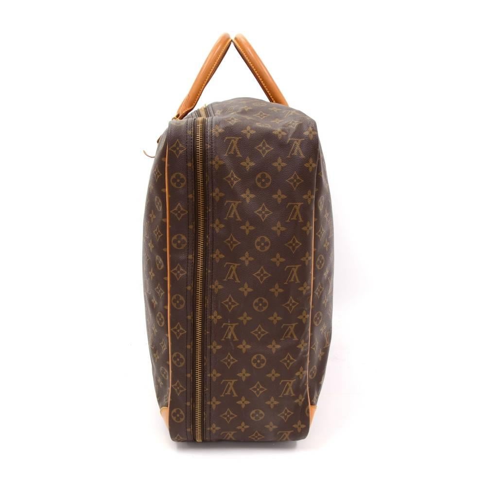 Vintage Louis Vuitton Sirius 60 Monogram Canvas XL Travel Bag In Good Condition In Fukuoka, Kyushu