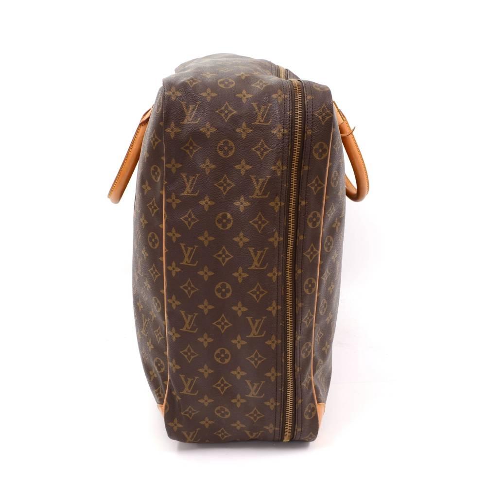Women's or Men's Vintage Louis Vuitton Sirius 60 Monogram Canvas XL Travel Bag