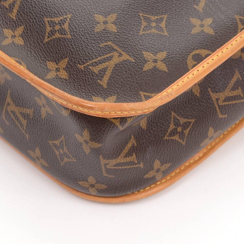 Louis Vuitton Messenger Bosphore PM Monogram Canvas Shoulder Bag 3