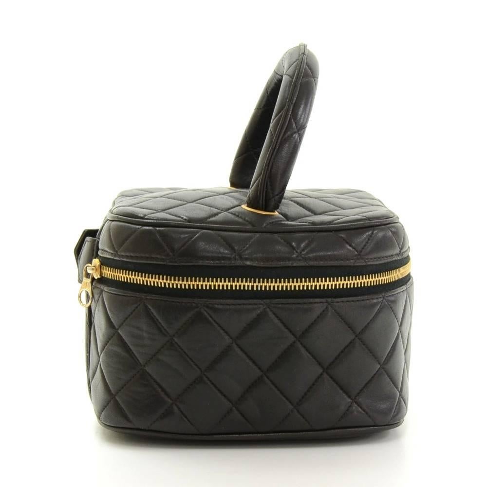 Vintage Chanel Vanity Black Quilted Leather Cosmetic Hand Bag 1