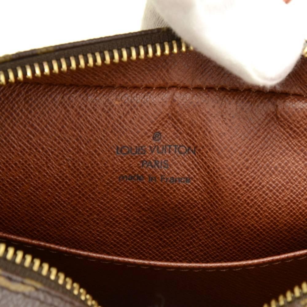 Louis Vuitton Pochette Cite Monogram Canvas Hand Bag 3
