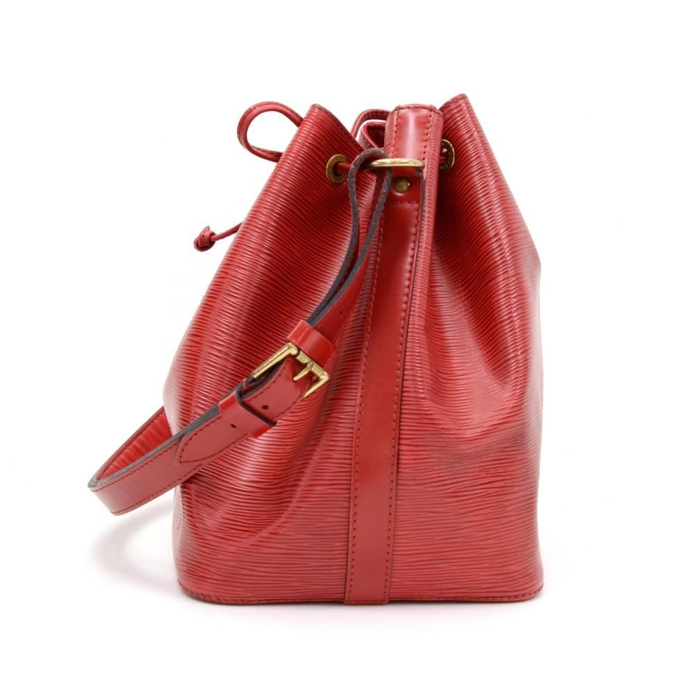 Vintage Louis Vuitton Petit Noe Red Epi Leather Shoulder Bag 1