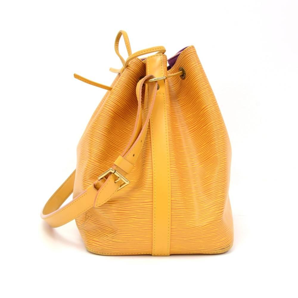 Louis Vuitton Petit Noe Yellow Epi Leather Shoulder Bag In Good Condition In Fukuoka, Kyushu