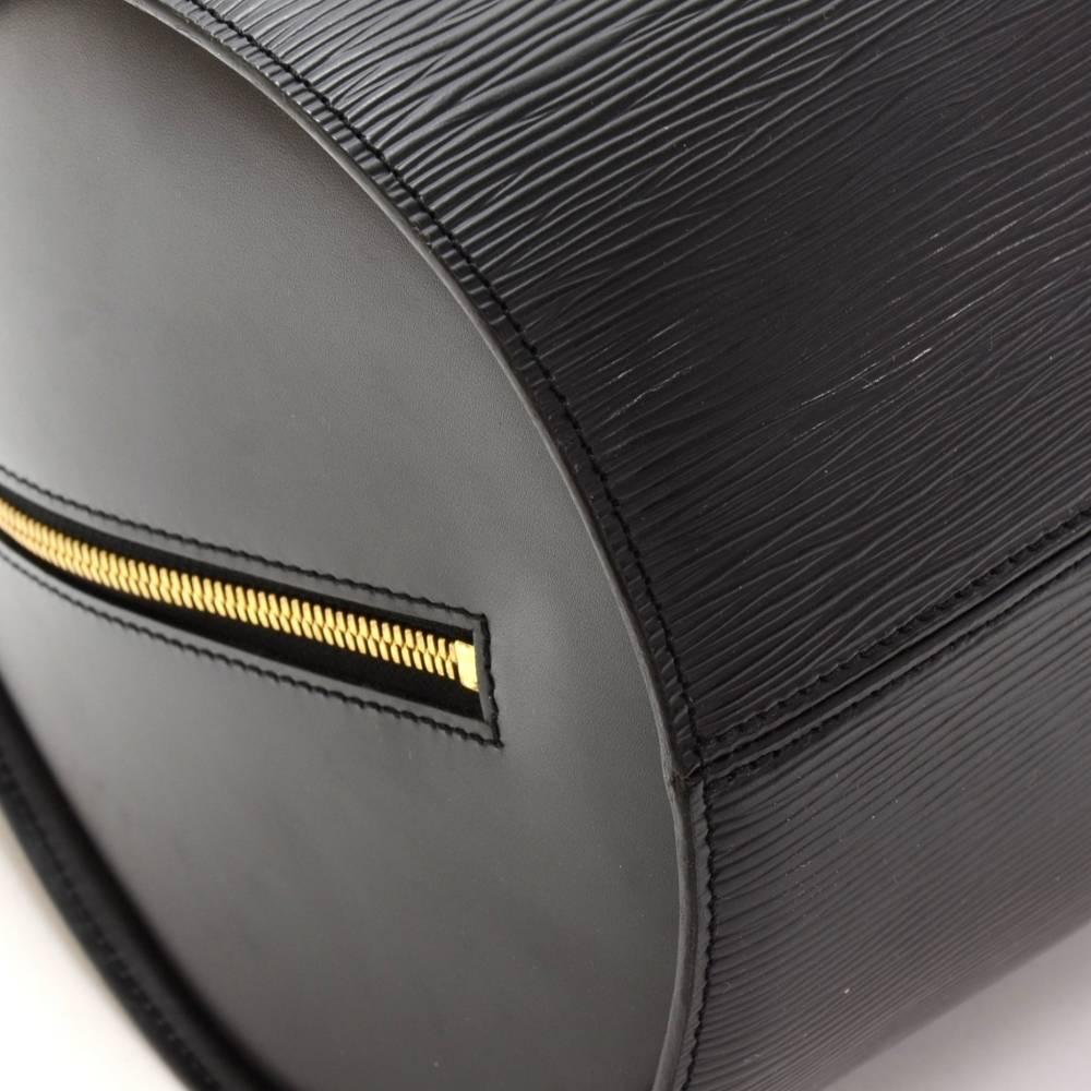Women's Louis Vuitton Solferino 45 Black Epi Leather Shoulder Boston Bag