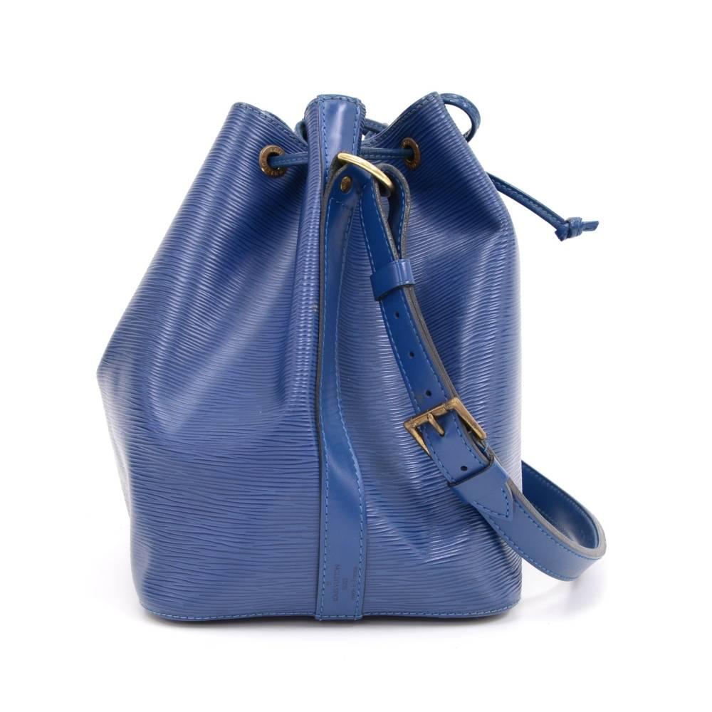 Louis Vuitton Petit Noe Blue Epi Leather Shoulder Bag 1