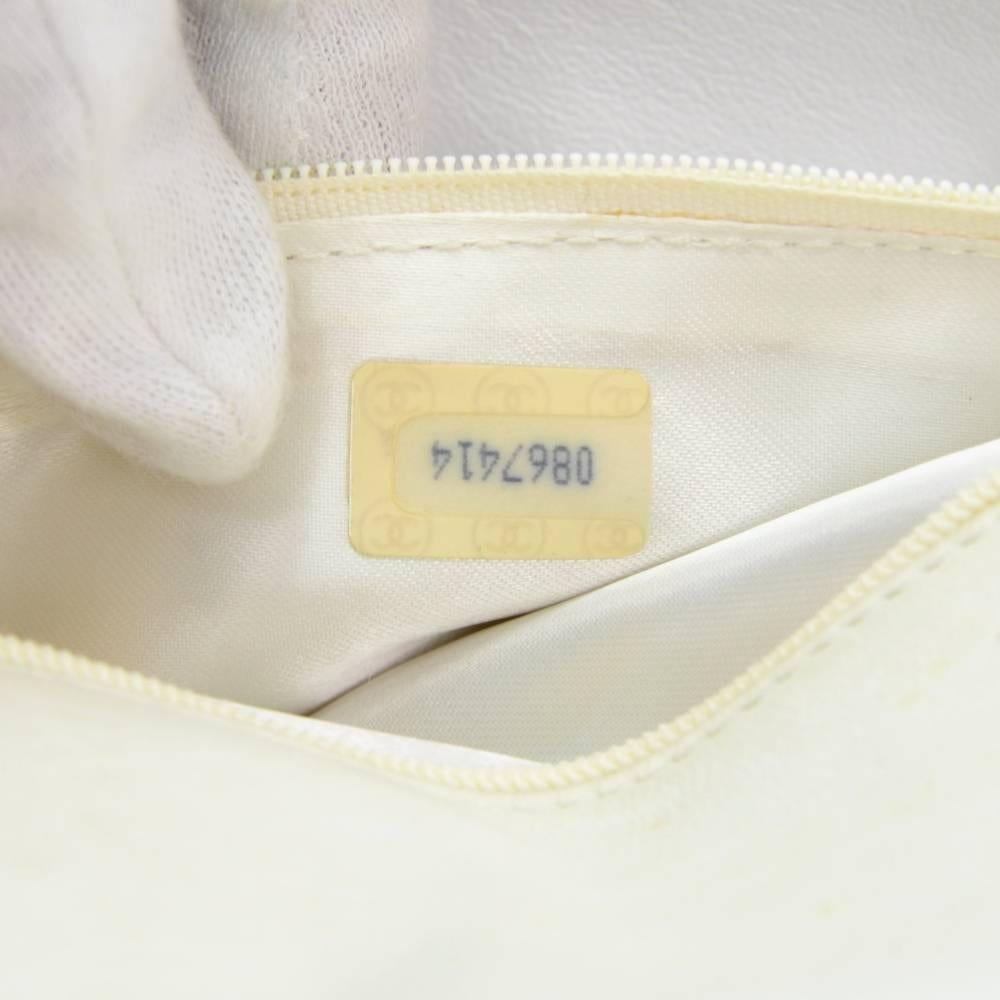 Vintage Chanel White Leather Mini Shoulder Flap Bag 6