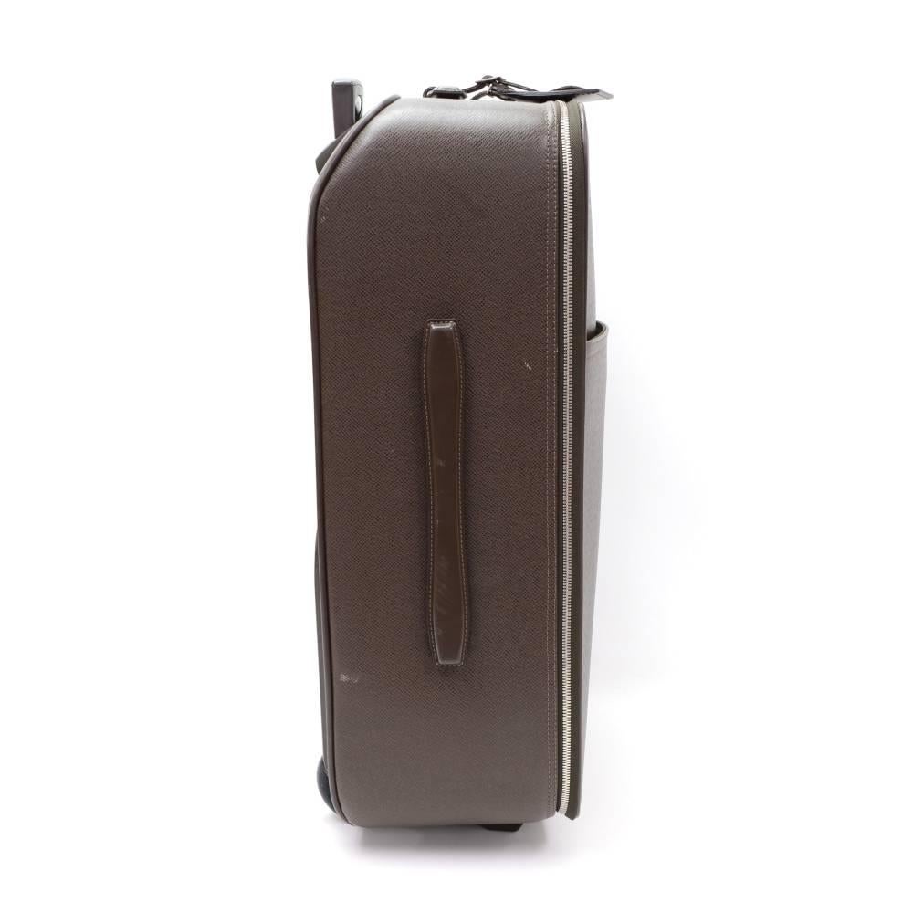 Women's or Men's Louis Vuitton Pegase 60 Brown Taiga Leather Travel Rolling Luggage
