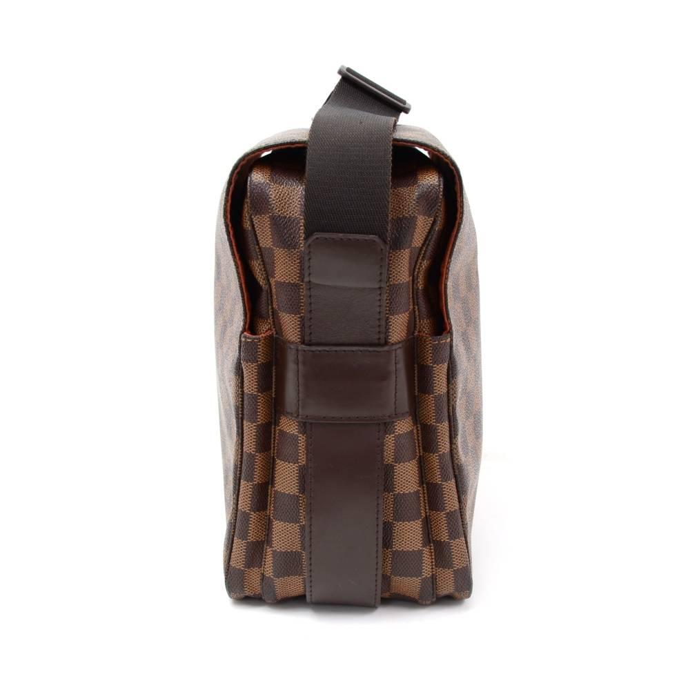 Brown Louis Vuitton Naviglio Ebene Damier Canvas Messenger Bag