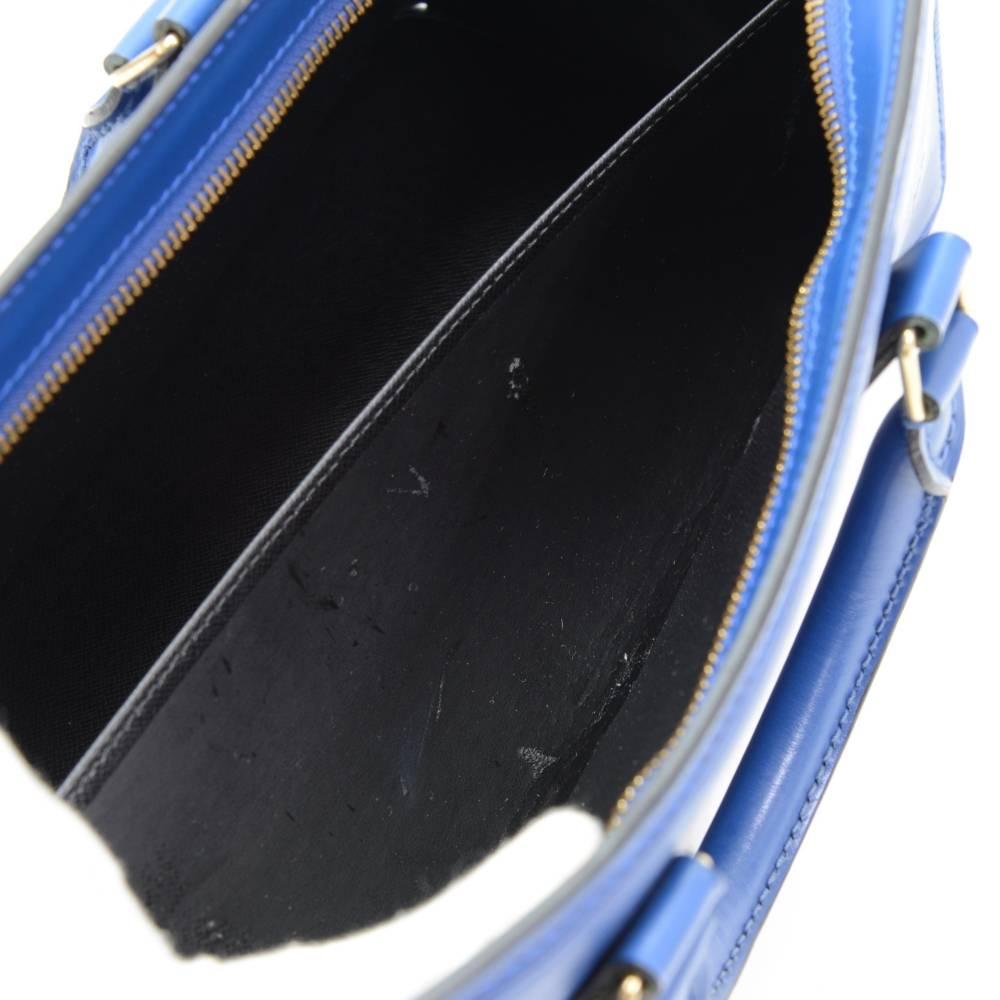 Vintage Louis Vuitton Sac Triangle Blue Epi Leather Hand Bag 4