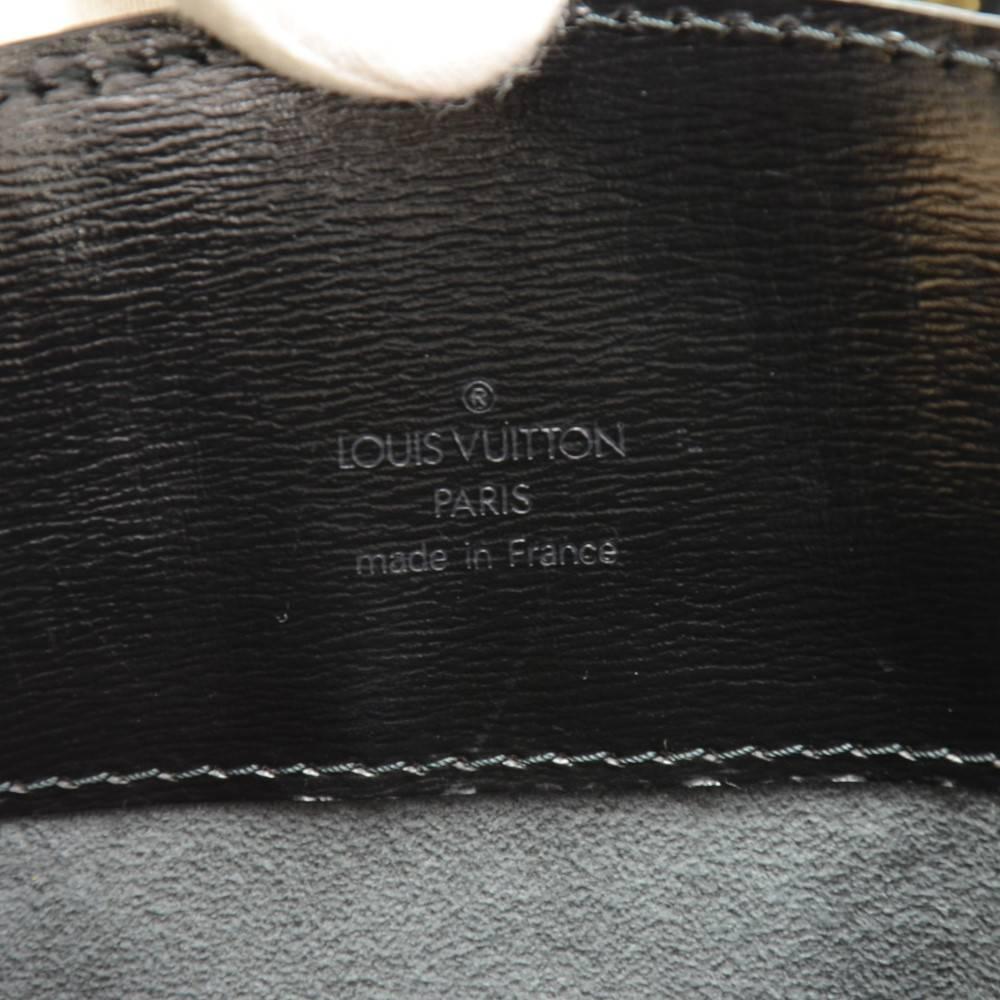 Vintage Louis Vuitton Cluny Black Epi Leather Shoulder Bag 4