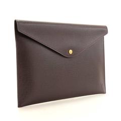 Louis Vuitton Acajou Porte Document Burgundy Taiga Leather Clutch