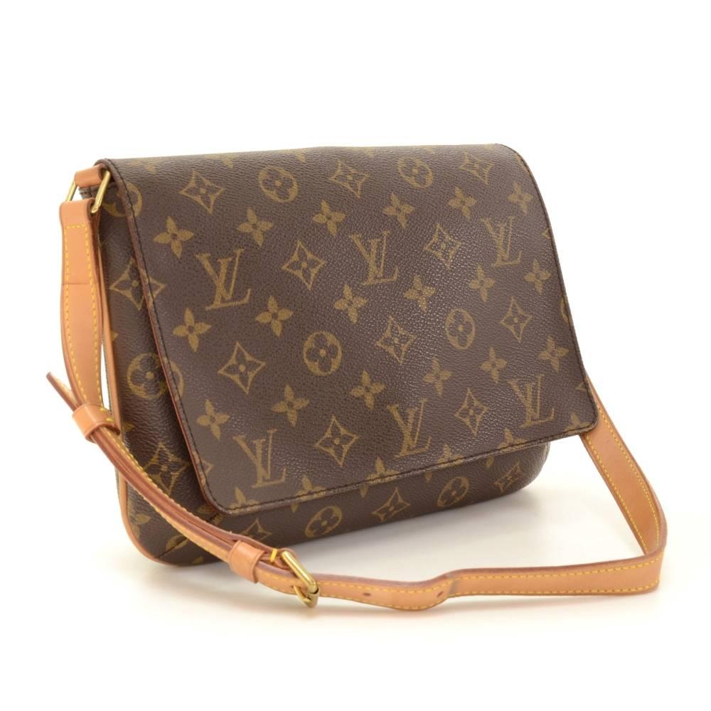 Louis Vuitton Musette Tango shoulder bag in monogram canvas. Magnetic flap closure, inside is in brown alkantra lining and has one open side pocket. Adjustable leather strap could be worn on the shoulder. 

Made in: France
Serial Number: S P 0 0 1
