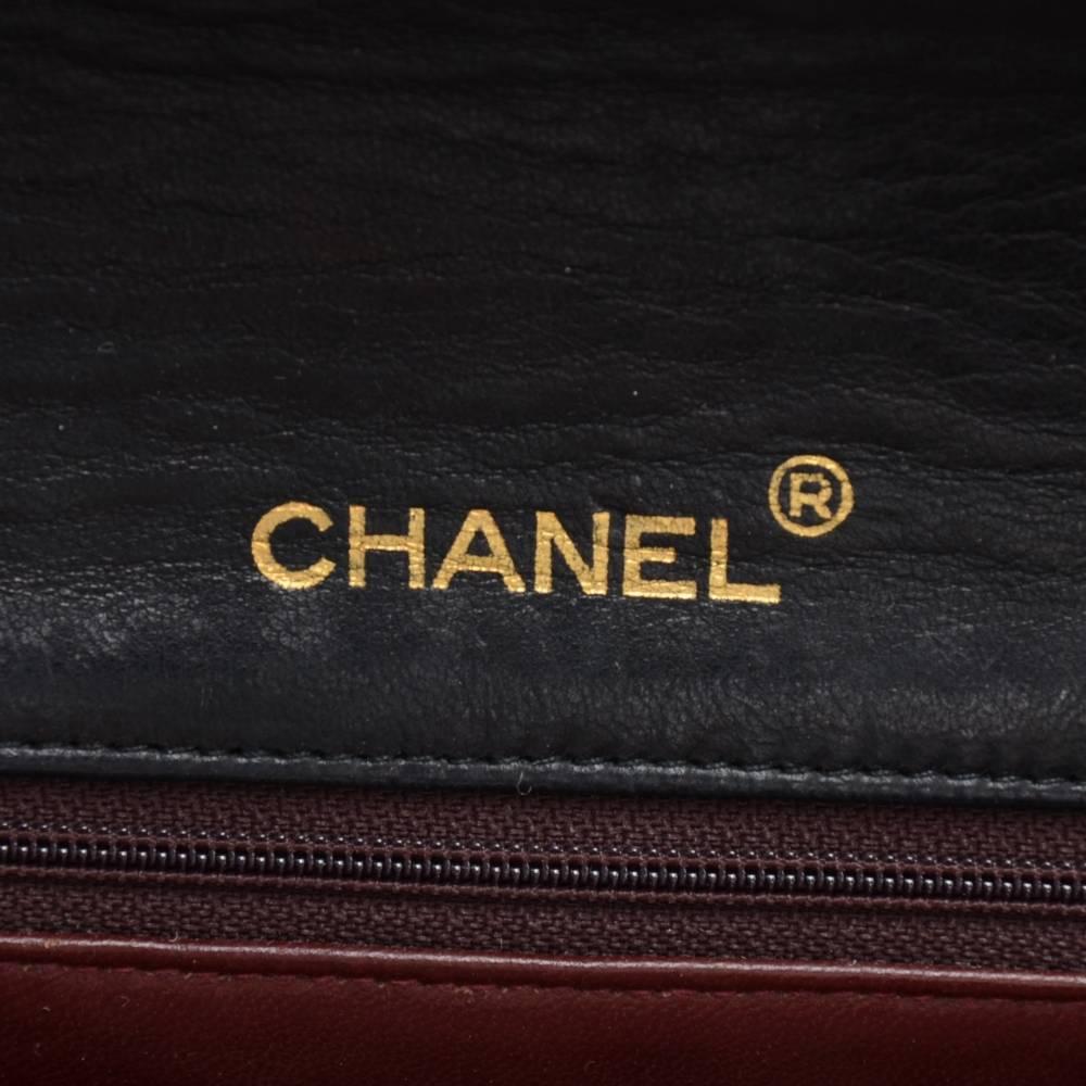 Vintage Chanel 9