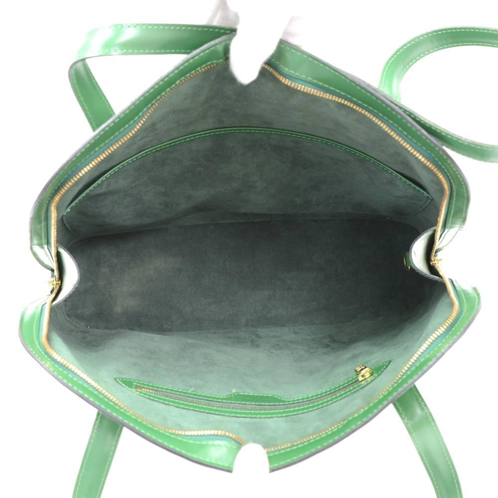 Vintage Louis Vuitton Lussac Green Epi Leather Large Shoulder Bag For Sale 2