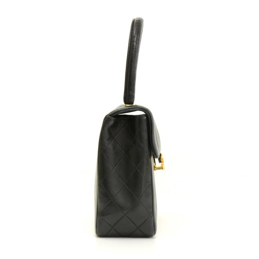Women's Vintage Chanel Black Vertical Quilted Leather Flap Mini Handbag