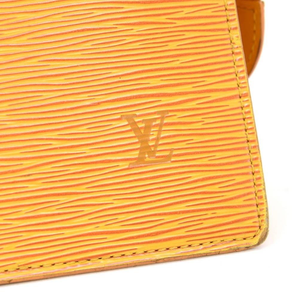 Vintage Louis Vuitton Sac Triangle Yellow Epi Leather Hand Bag  2