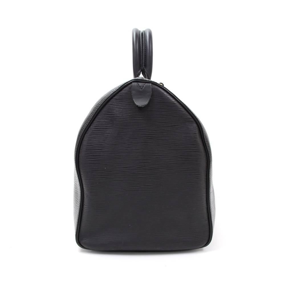 Louis Vuitton Keepall 45 Black Epi Leather Duffle Travel Bag  In Good Condition In Fukuoka, Kyushu