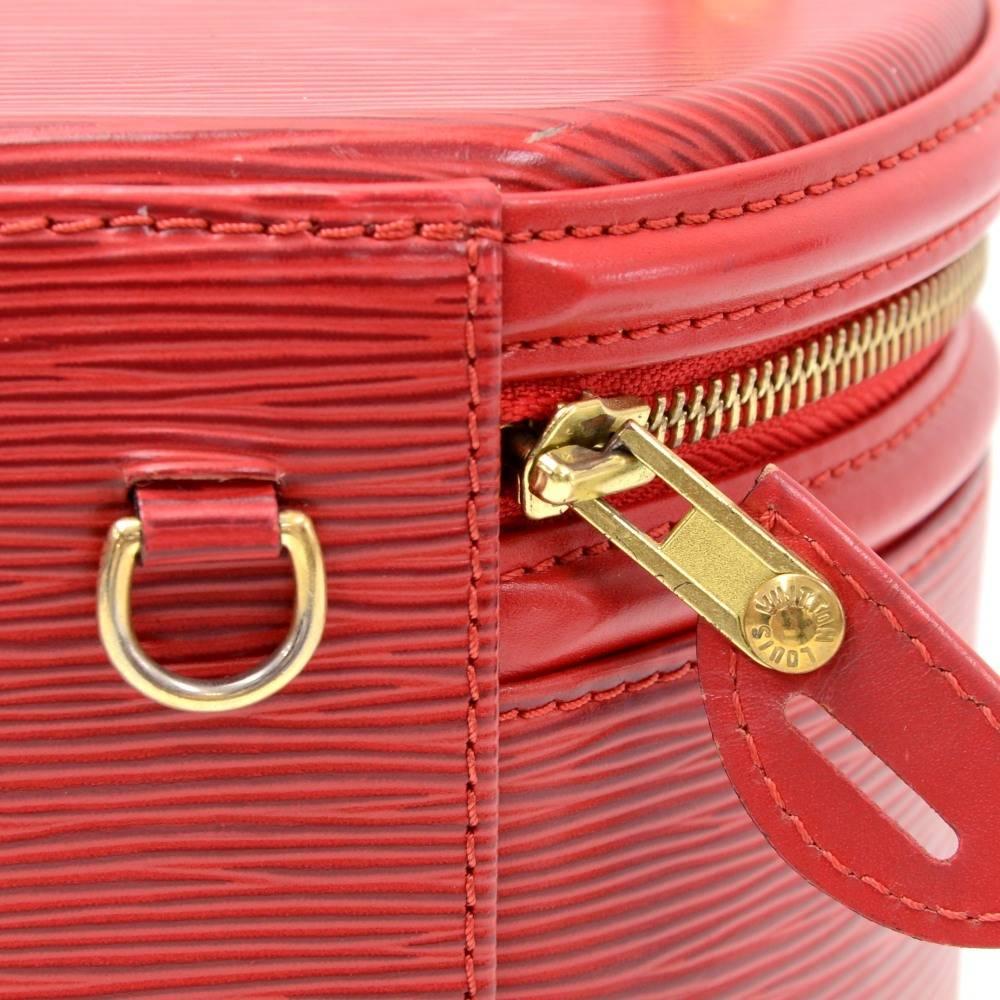 Louis Vuitton Cannes Red Epi Leather Vanity Hand Bag  In Excellent Condition In Fukuoka, Kyushu