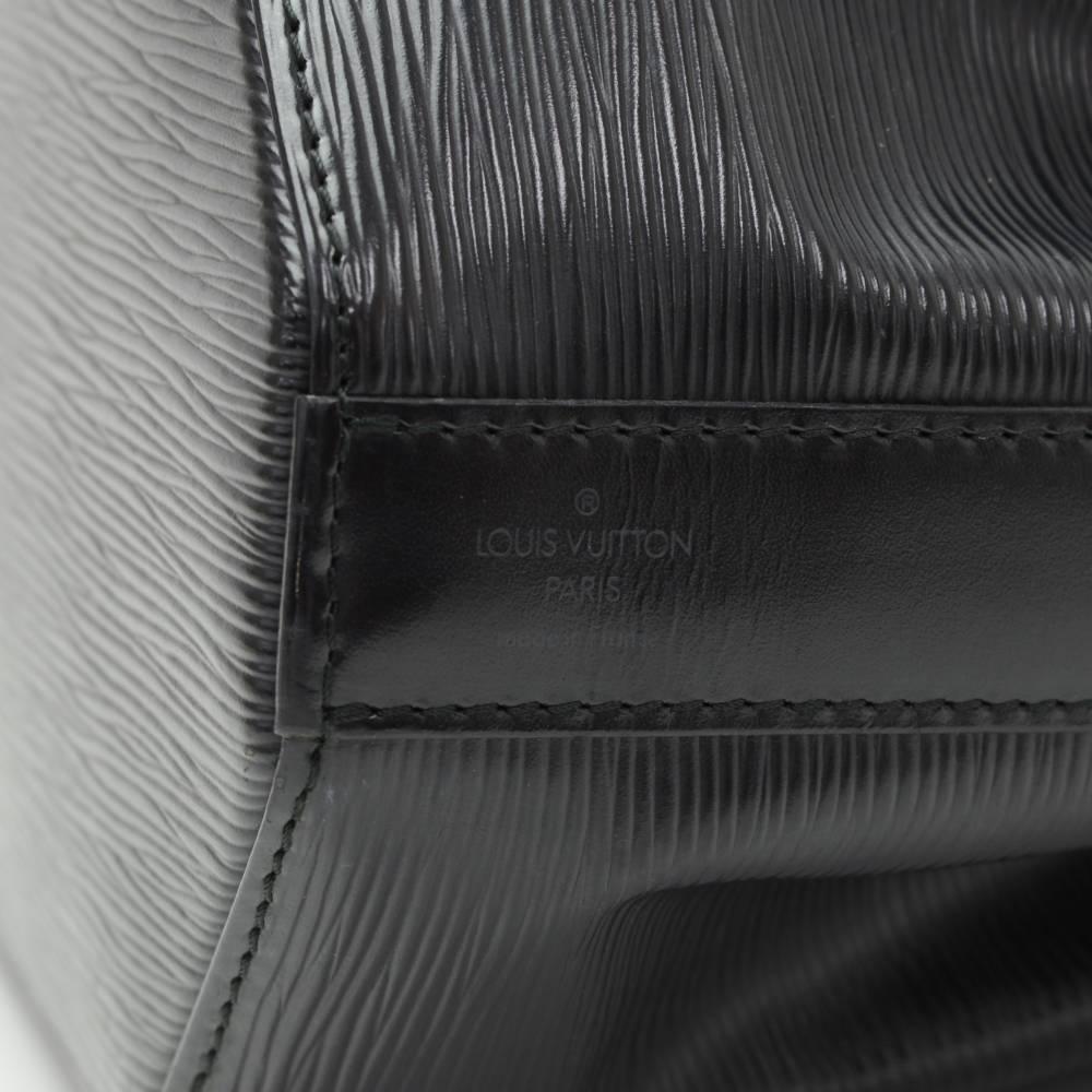Vintage Louis Vuitton Sac Depaule PM Black Epi Leather Shoulder Bag  4