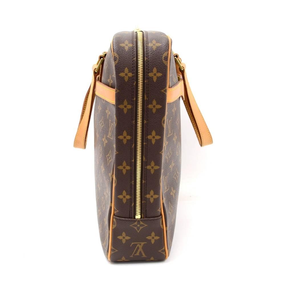 Brown Louis Vuitton Porte-documents Pegase Monogram Canvas Briefcase Bag