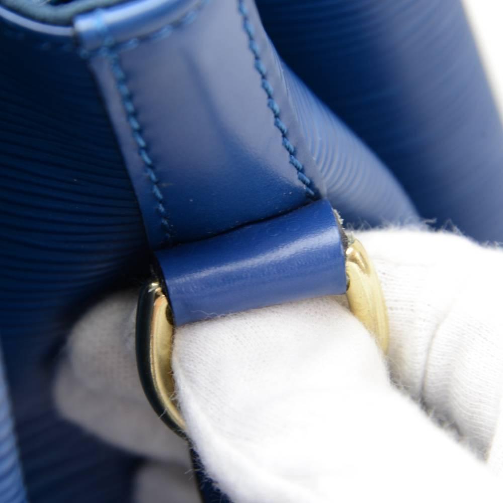 Vintage Louis Vuitton Noe Large Blue Epi Leather Shoulder Bag 2