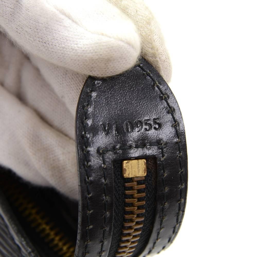 Vintage Louis Vuitton Saint Jacques PM Black Epi Leather Hand Bag 5