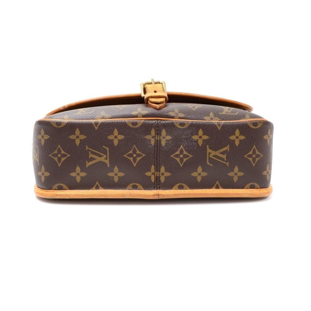 Women's Louis Vuitton Sologne Monogram Canvas Shoulder Bag