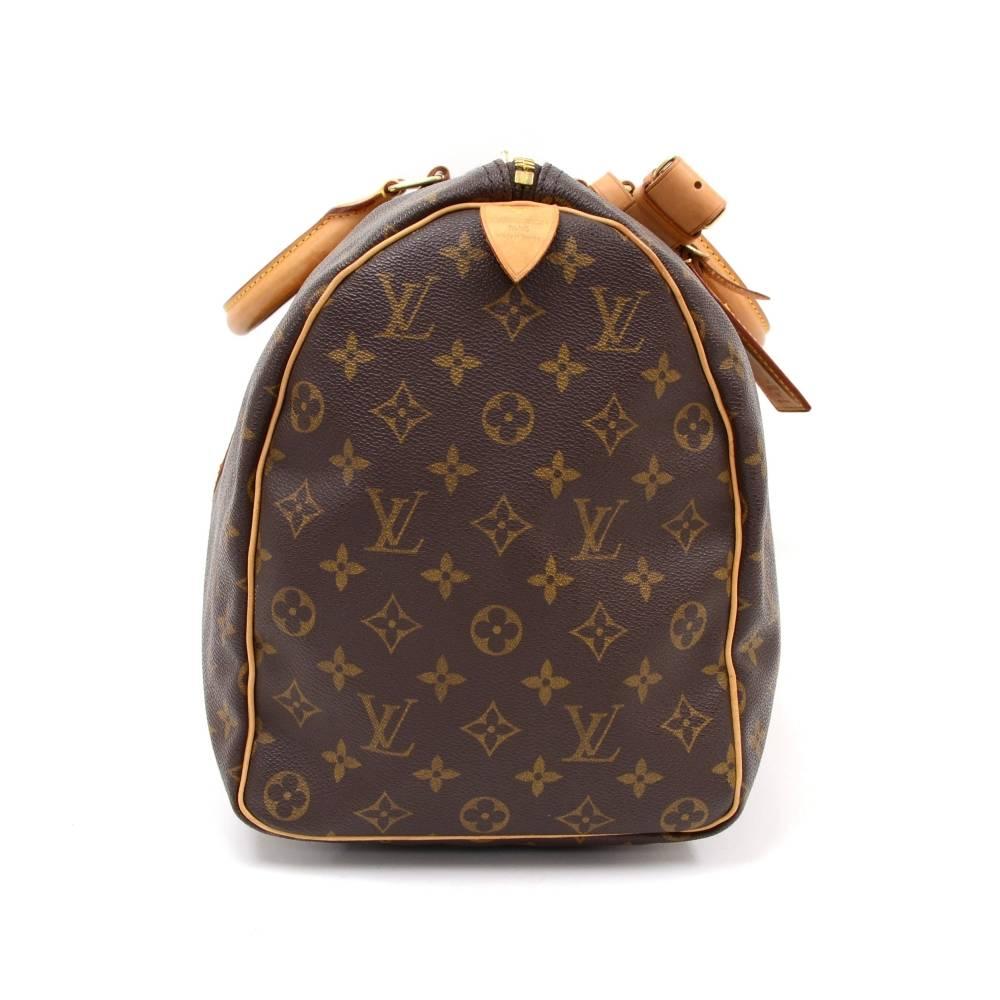 Louis Vuitton Keepall 45 Monogram Canvas Duffle Travel Bag  In Good Condition In Fukuoka, Kyushu