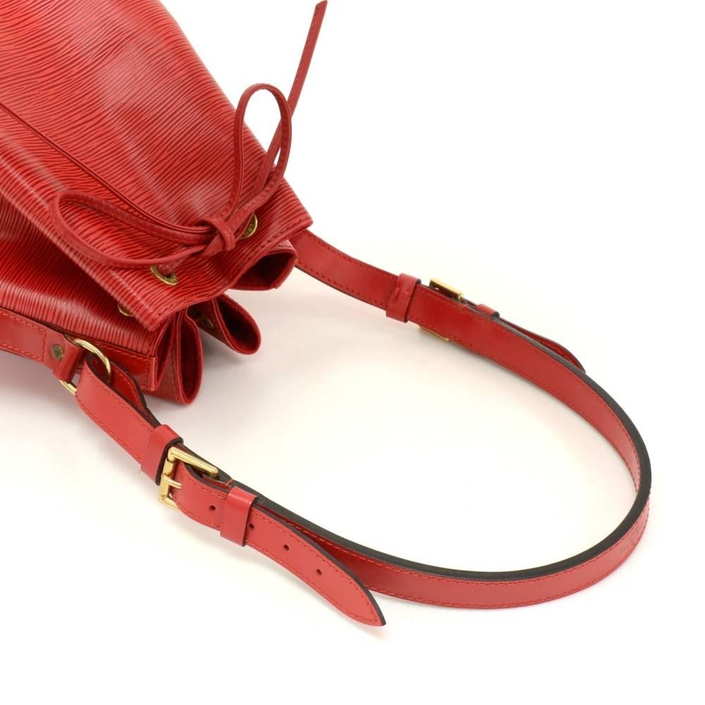 Vintage Louis Vuitton Noe Large Red Epi Leather Shoulder Bag 1
