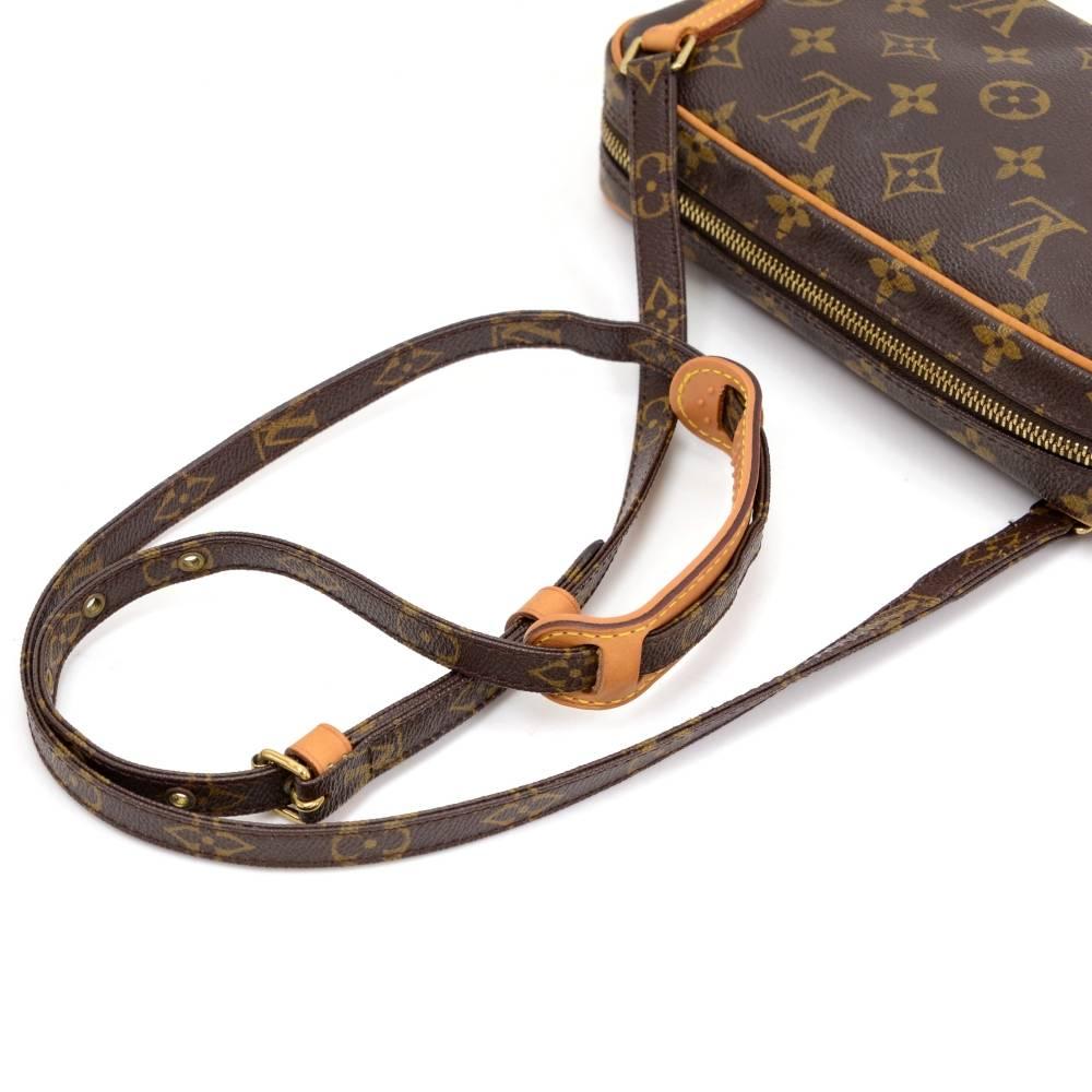 Louis Vuitton Pochette Marly Bandouliere Monogram Canvas Shoulder Bag 1