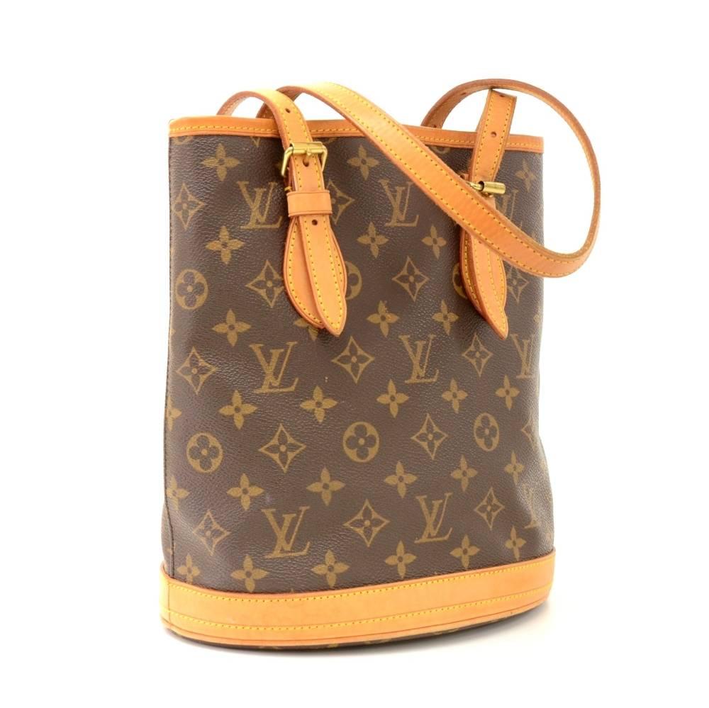 Louis Vuitton Bucket PM Monogram Canvas Shoulder Bag In Excellent Condition In Fukuoka, Kyushu