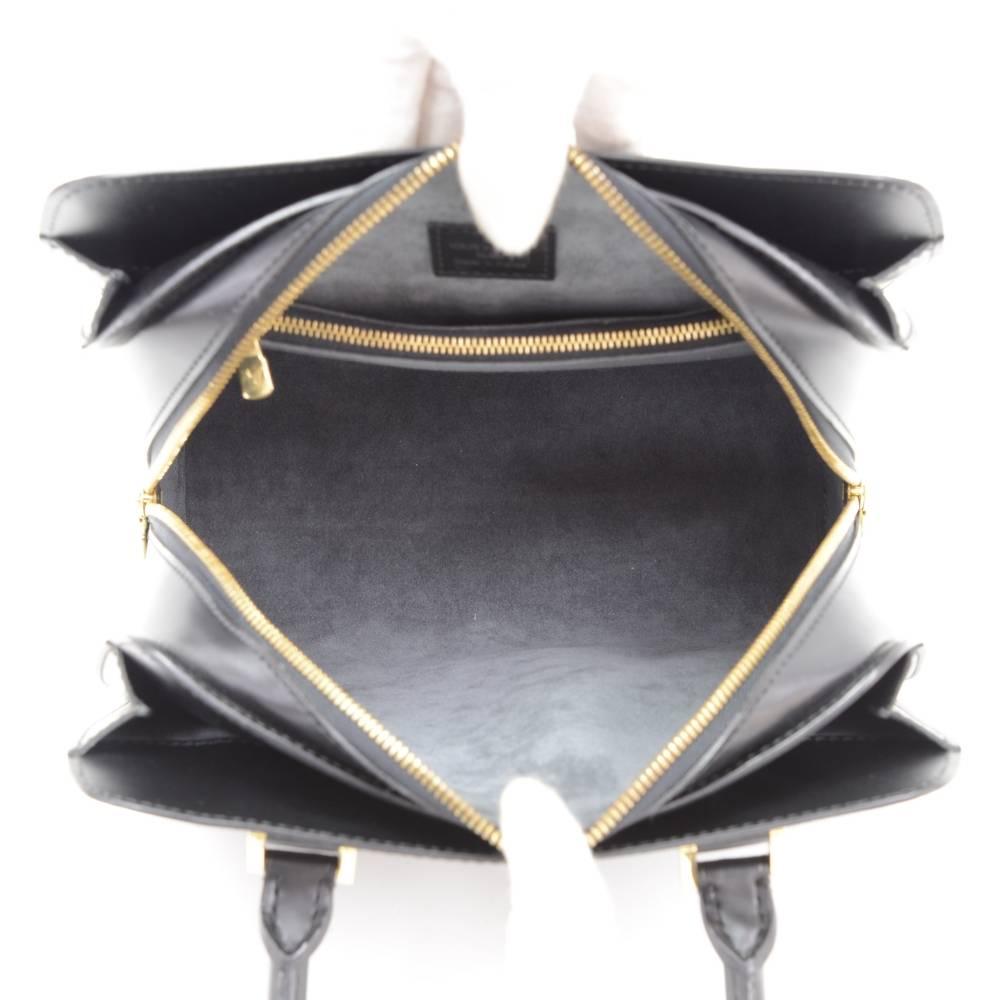 Louis Vuitton Pont Neuf Black Epi Leather Hand Bag 6