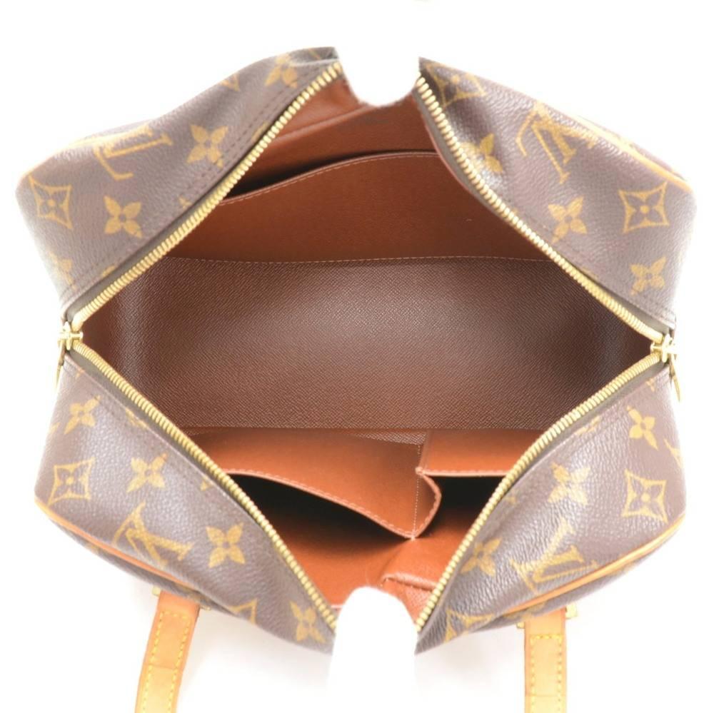 Louis Vuitton Cite MM Monogram Canvas Shoulder Bag 2